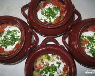 Рагу с мясом и стручковой фасолью в горшочке