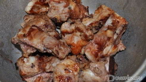 рагу со свиными ребрышками