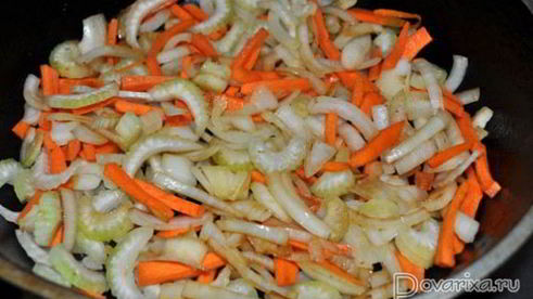 рагу со свиными ребрышками