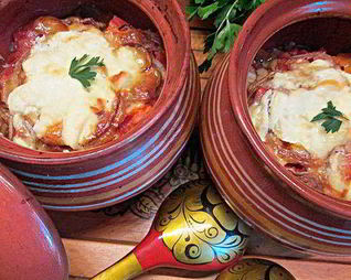 Рыбное рагу в горшочках