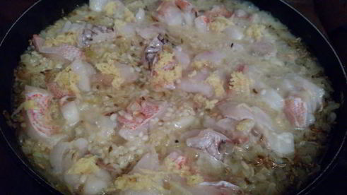 насыщенное ризотто с морским окунем и сливками