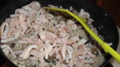 ризотто с кальмарами