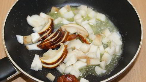 ризотто с тыквой и белыми грибами