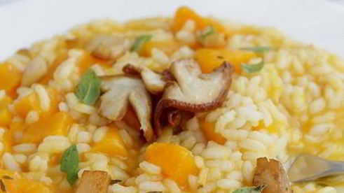 ризотто с тыквой и белыми грибами