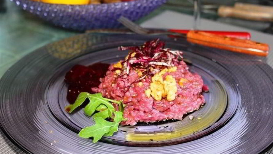 Рецепт свекольного ризотто с цикорием