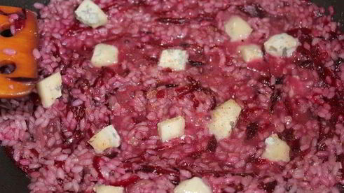 свекольный ризотто с цикорием