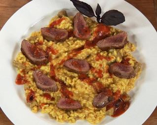 Утиное филе с банановым ризотто