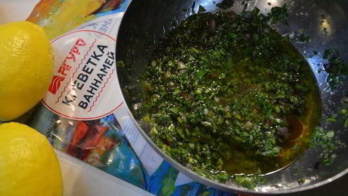 креветки с соусом чимичурри