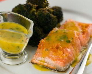 Лосось в апельсиновом соусе