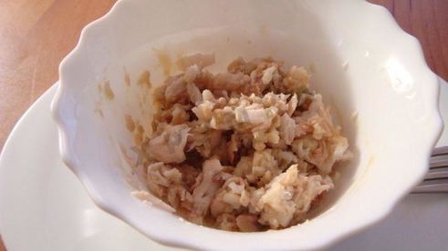 рыба с горчично-медовым соусом и икрой