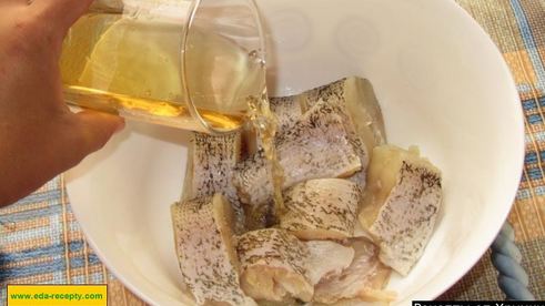 щука с картошкой в духовке со сметаной