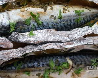 Скумбрия в духовке в фольге