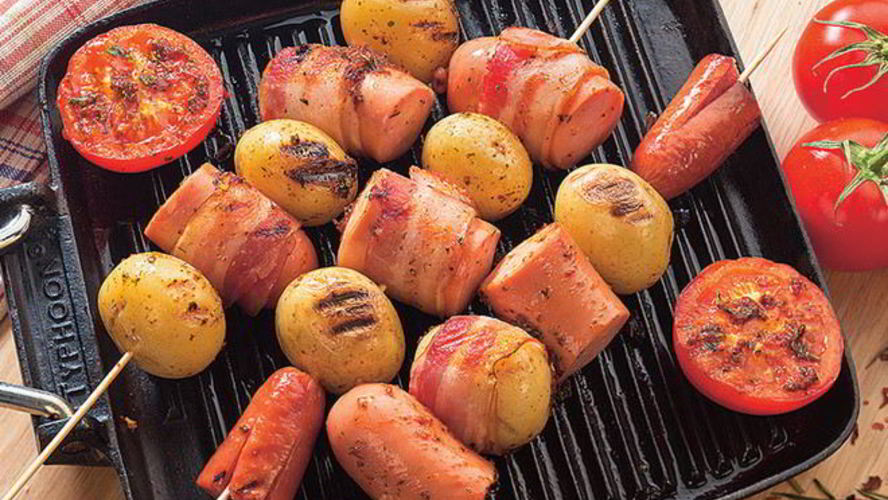 Рецепт шашлычков-ассорти из колбасок