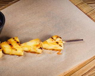 Шашлычки из ананаса