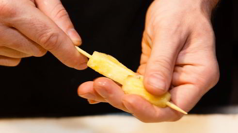 шашлычки из ананаса