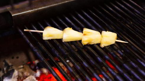 шашлычки из ананаса