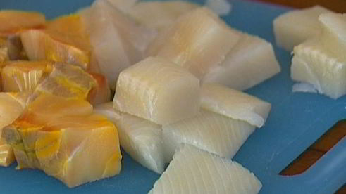 шашлычки из белой рыбы