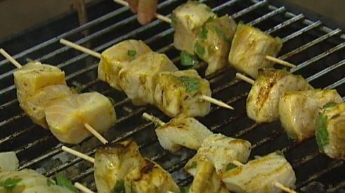 шашлычки из белой рыбы