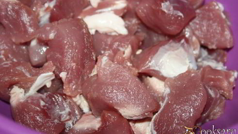 шашлычки из свиной вырезки в йогуртово-лимонном маринаде