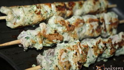 шашлычки из свиной вырезки в йогуртово-лимонном маринаде