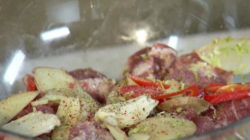 шашлычки терияки из свинины с овощами по-корейски