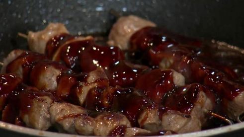 шашлычки терияки из свинины с овощами по-корейски