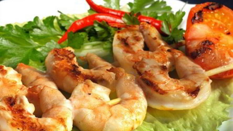 Рецепт шашлыка из креветок с соусом чили