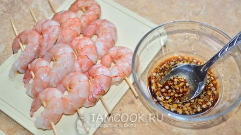 шашлык из креветок