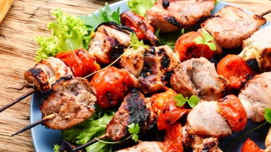 Рецепт шашлыка в маринаде со свежими помидорами