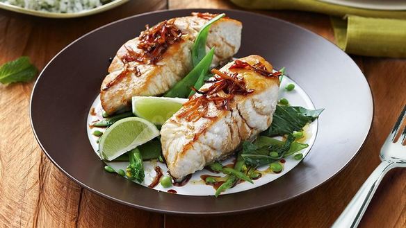 Рецепт Стейка голубой акулы на сковороде