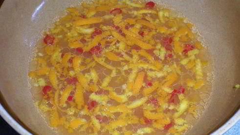 стейк по-карибски в маринаде с апельсинами и чили