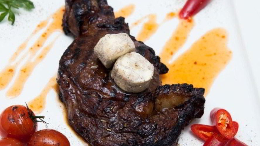 Рецепт стейка рибай с ароматным маслом