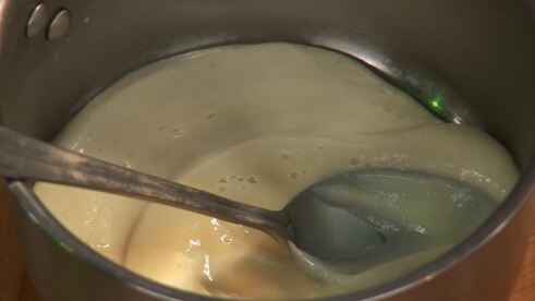 стейк с крабовым мясом и чесночным пюре