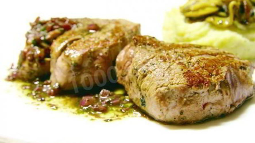 Рецепт стейка с красным соусом