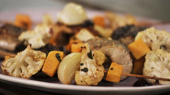 Рецепт Стейков из щуки с запеченными овощами