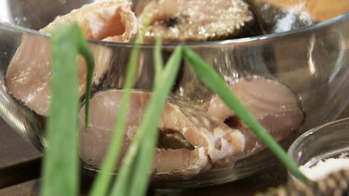 стейки из щуки с запеченными овощами