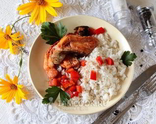 Стейки из сома с рисом в мультиварке