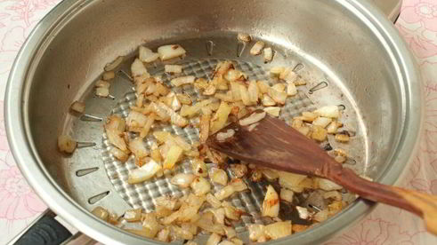 стейки из свинины с луковым соусом