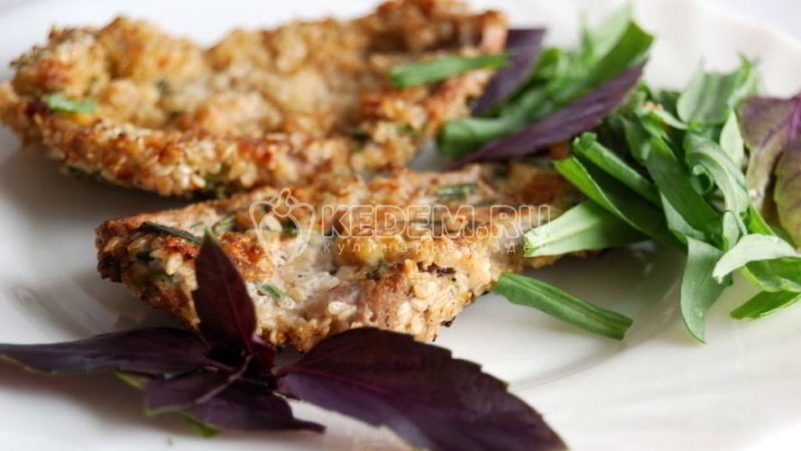 Рецепт стейков в кунжуте и розмарине