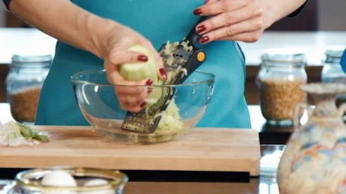 греческие тефтели с кабачками