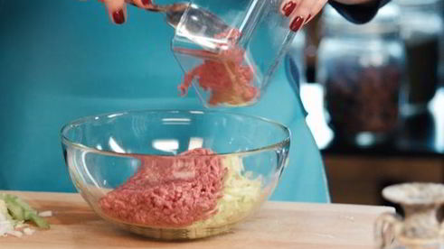 греческие тефтели с кабачками