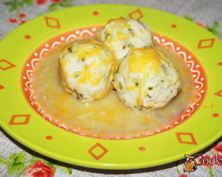 Индюшиные тефтели в молочной подливе