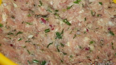 индюшиные тефтели в молочной подливе