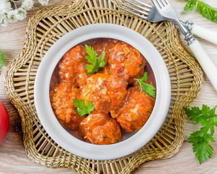 Кабачковые тефтели в томатном соусе