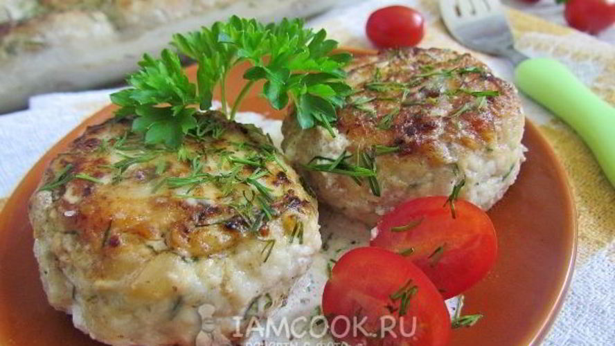 Рецепт куриных тефтелей с цукини и рисом