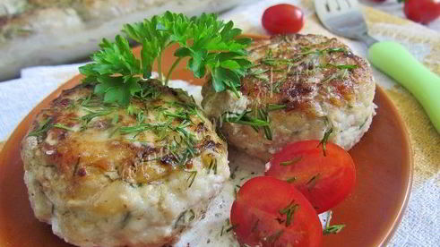 куриные тефтели с цукини и рисом