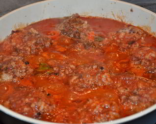 Мясные тефтели в томатном соусе