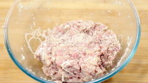 рождественский венок из тефтелей