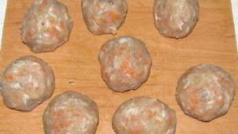 рыбные тефтели в томатном соусе