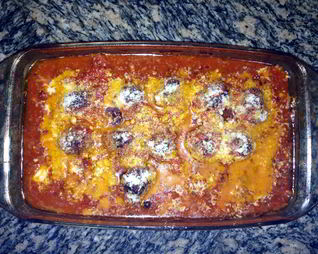 Тефтели из говядины в томатном соусе с сыром